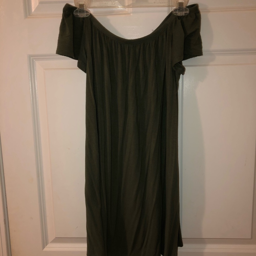 Forever 21 off the shoulder dress